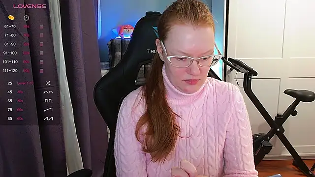 Lady_Inari 即時 XXX 聊 天