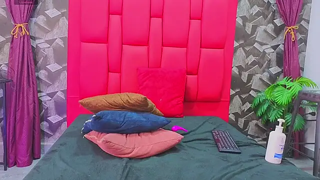 Živý XXX chat emmaalennox