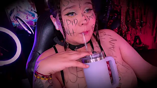 Chatroom XXX en direct de Laura_takint