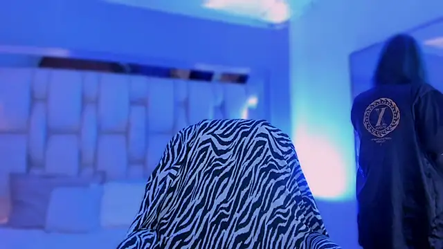 revenmiller_ 现场XXX聊天