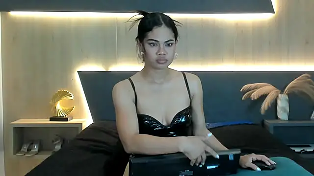 LorenaVarga live XXX chat