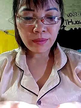 Sana-vn live XXX chat