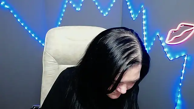 Chatroom XXX en direct de LauraFinn