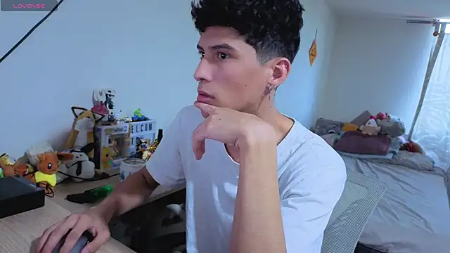 LuClawthorne_: απευθείας συνομιλία ΧΧΧ