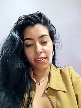 Luianna Live XXX-Chat