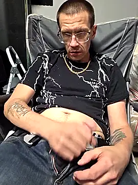 Hatchetwound6969 webkamerás műsora