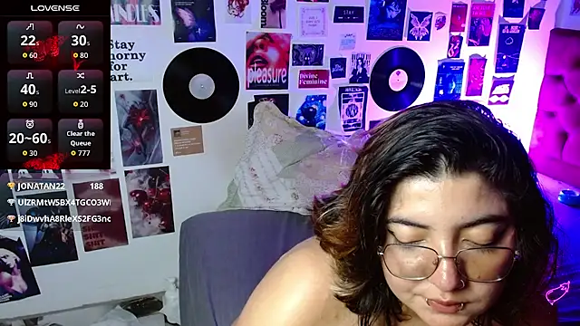 Roxy_f_w Live XXX Chat