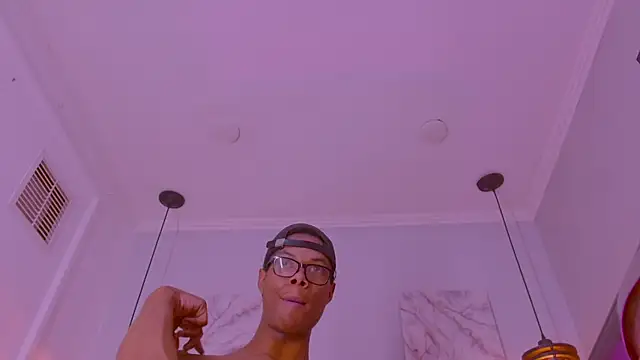 Živý XXX chat Santiago_Ortiz_