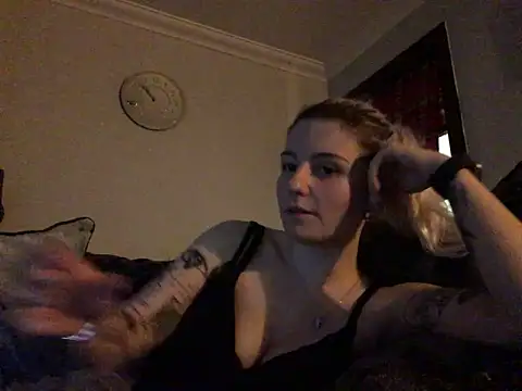 Chat XXX en directo de xxamyleighxx