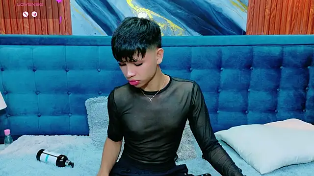 dilan_911 Adlı Modelin Web Kamerası Şovu