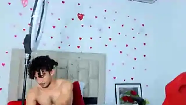 Chat +18 de Caius_fox ao vivo