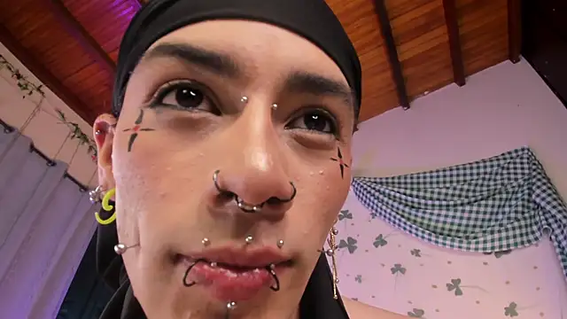 Chat +18 de ArchieCollins ao vivo