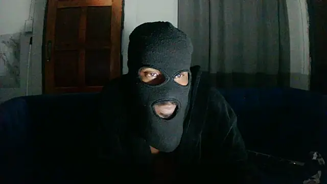 thirdlegZA: απευθείας συνομιλία ΧΧΧ