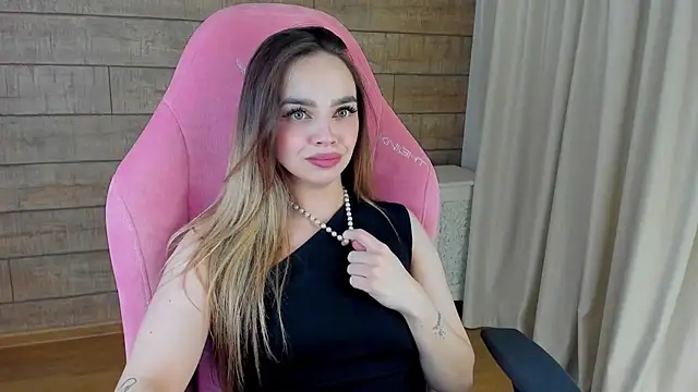 AnitaVenture live XXX chat