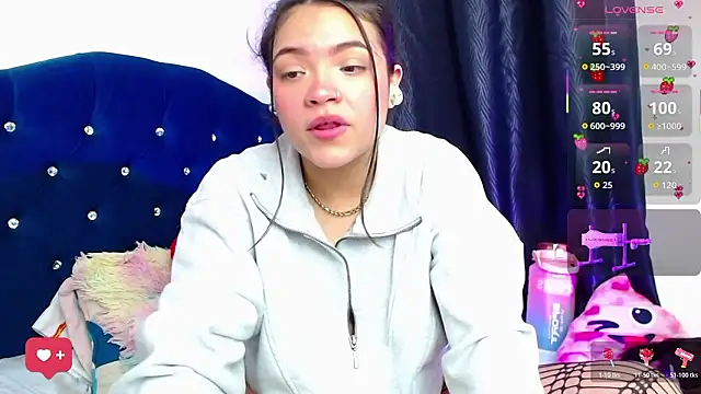 EsmeCaldwel live XXX chat