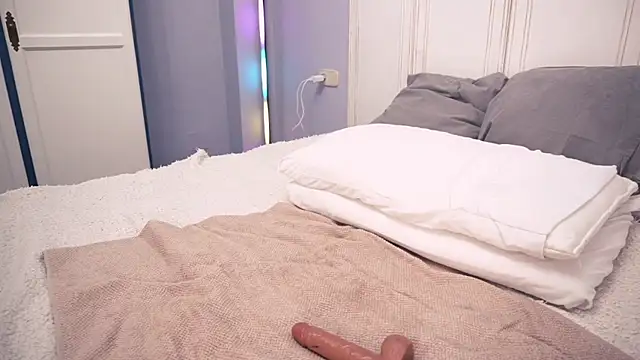 new_dee Adlı Modelin Canlı XXX Sohbeti