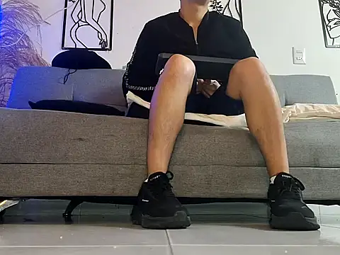 Masterblue_hot: онлайн-секс-чат