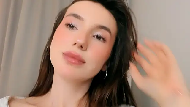 Chat +18 de ssandralovin ao vivo