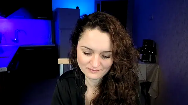 Cerann1 élő XXX-chatje