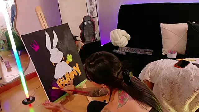 EmmyEvans1's Live XXX Chat