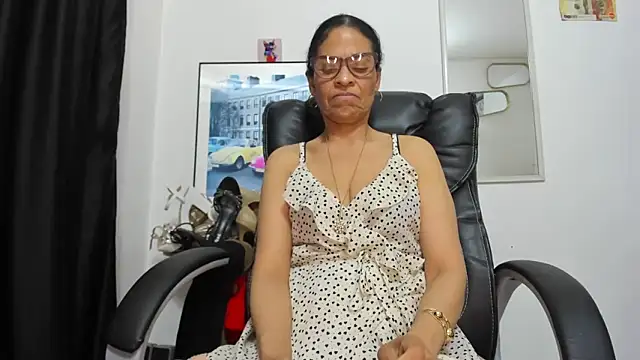 عرض كام Aries_Mature