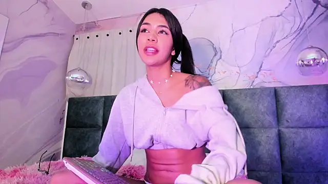 AntonellaRossi Chat XXX live