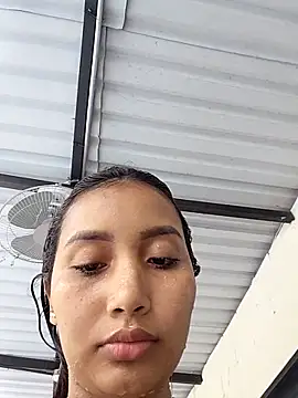 Genesis_18_'s Live XXX Chat