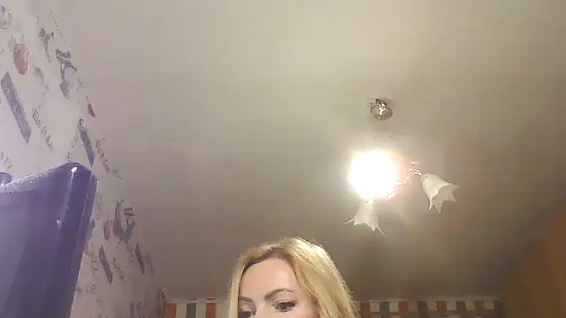 Amoretta Chat XXX in diretta