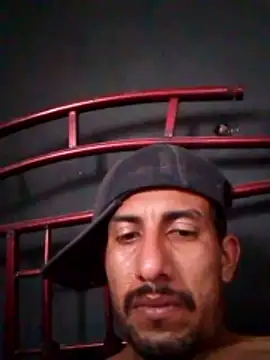 Pokazy przed kamerką – Tu_ChicoMalo22CM