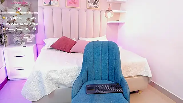 دردشة Nina_Ford_ الجنسية المباشرة