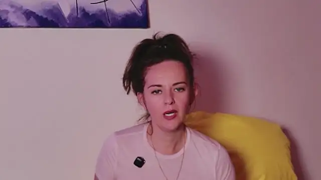 Witch_in_Velvet: απευθείας συνομιλία ΧΧΧ