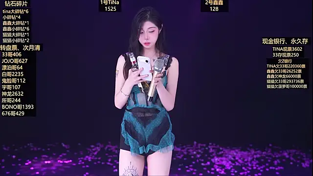 LuckyGirl-999 Chat XXX in diretta