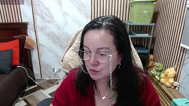 Chat +18 de Sonialorens_ ao vivo