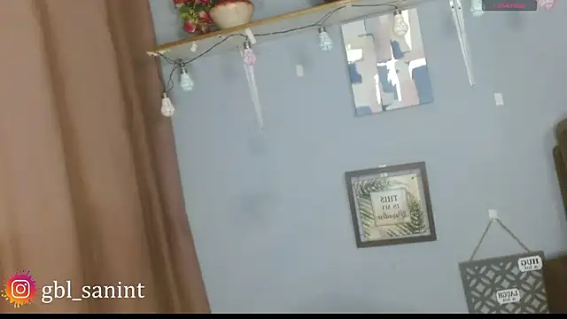 Chat +18 de gaby_sant ao vivo