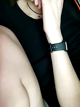 Chat +18 de Aashikalaa ao vivo