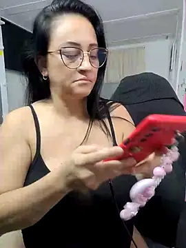 Ameliarizo Adlı Modelin Canlı XXX Sohbeti