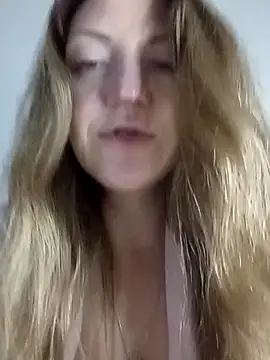 KattyLuuu Chat XXX in diretta