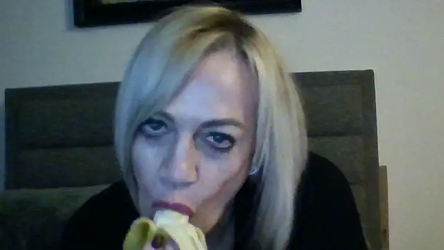 Milfshake227 Webcamshow