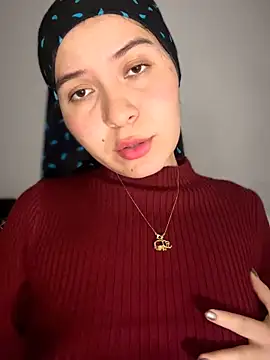 دردشة MatchedEyebrow الجنسية المباشرة