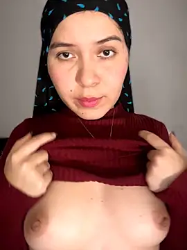 MatchedEyebrow Adlı Modelin Canlı XXX Sohbeti