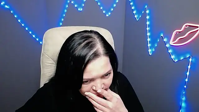 Вебкам-шоу LauraFinn