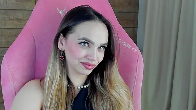 AnitaVenture Adlı Modelin Web Kamerası Şovu