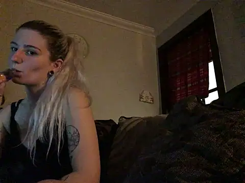 xxamyleighxx's Live XXX Chat