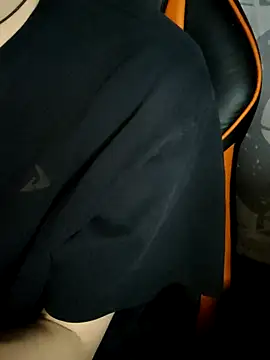 Aashikalaa 라이브 XXX 채팅