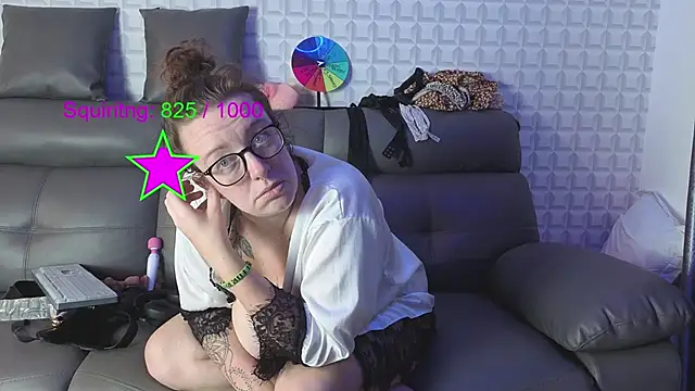 دردشة JadeStarUK الجنسية المباشرة