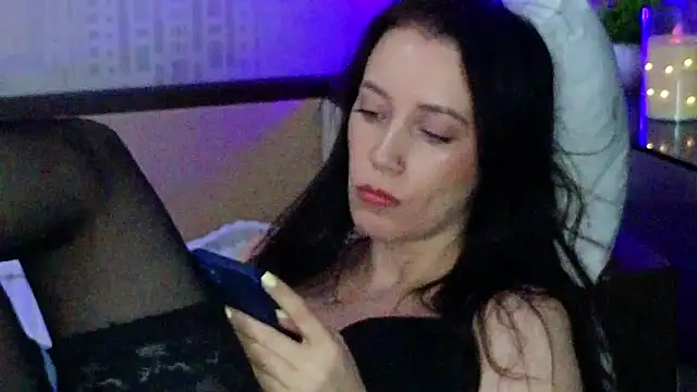 Chat XXX en directo de MonicaSweetx