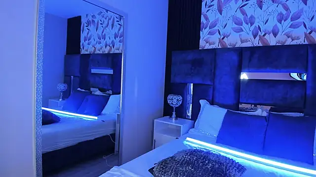 JaneeDaviss' Live XXX Chat