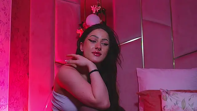 LucyLextonX live XXX chat