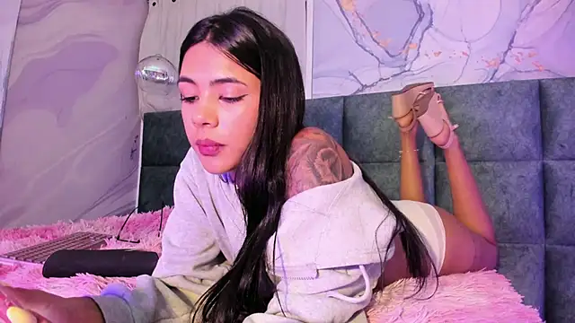 AntonellaRossi live XXX chat