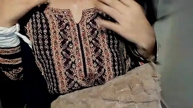 แชท XXX สดของ TheShyGirl_